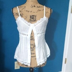 Boho White Lace Trimmed Button-Up Camisole NWOT